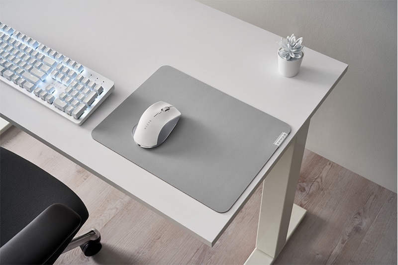 Miếng l&oacute;t vời m&agrave;u sắc nh&atilde; nhặn